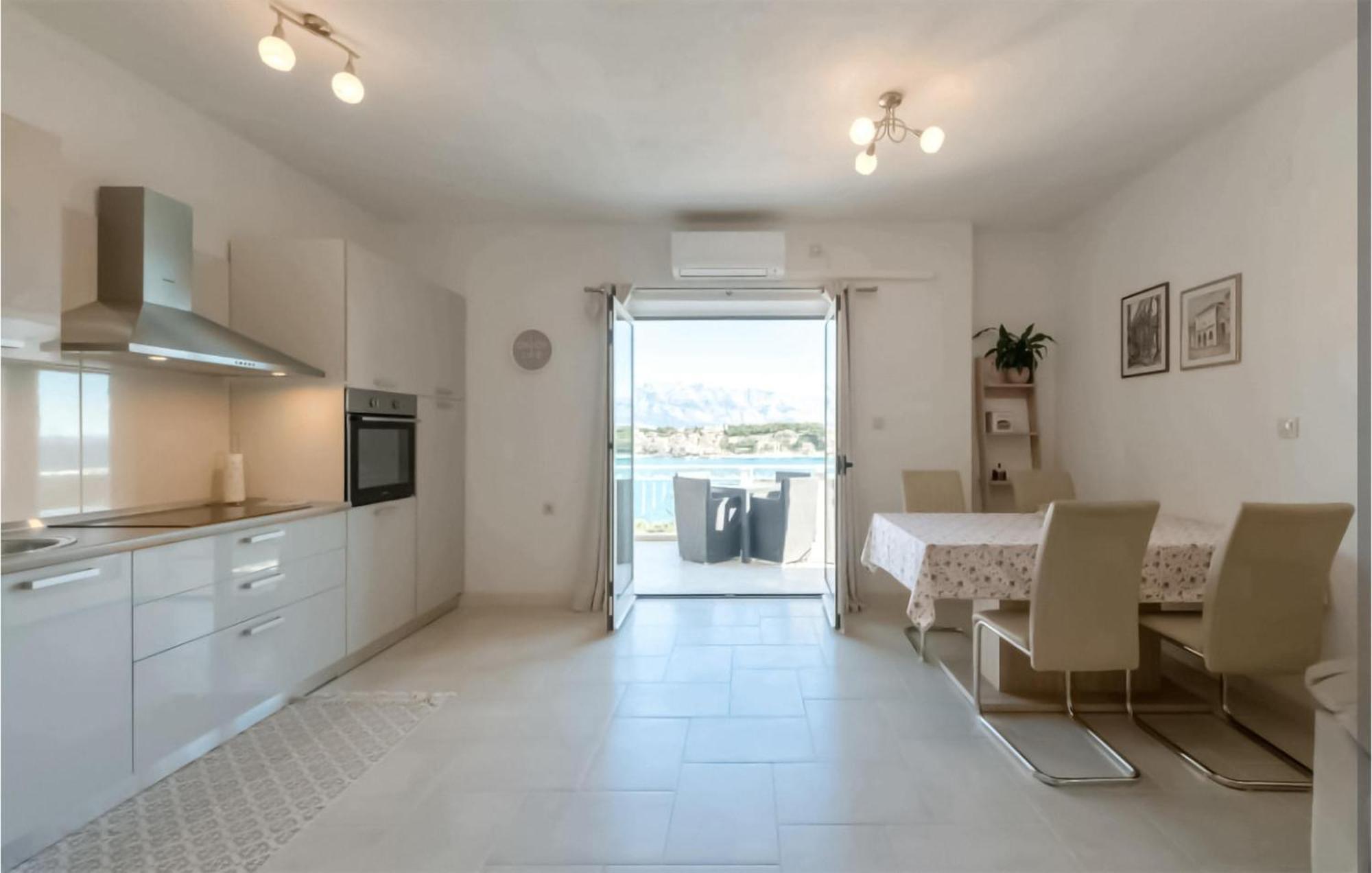 Amazing Apartment In Selca With Wifi Exterior foto